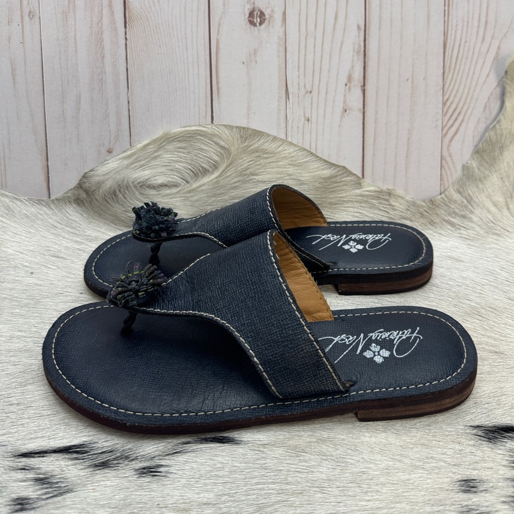 Patricia Nash Navy Pom Pom Sandals Size 6